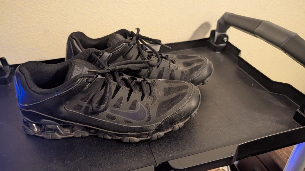 Men Nike Shoes