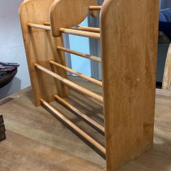 Wooden Shelf For Shoes, Plates 