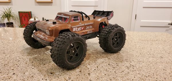 outcast arrma 4s