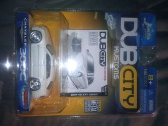Jada Dub City Kustoms Chrysler 300C Die-Cast 1:64