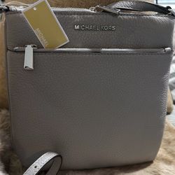 Micheal Kors Crossbody