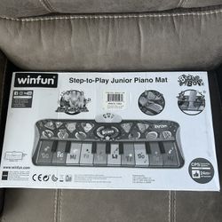 toddlers piano mat