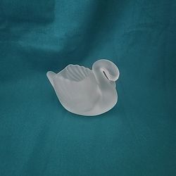 Frosted Glass Swan