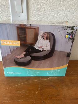 Inflatable lounge chair