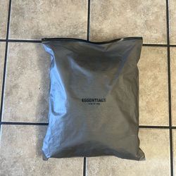 Essential grey hoodie