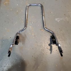 SISSY BAR..09-21 HARLEY DAVIDSON TOURING MODELS DETACHABLE STANDARD SISSY BAR 52627-09A 2

