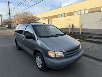 1999 Toyota Sienna