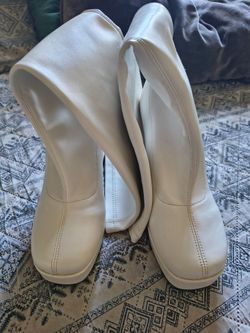 High Knee Boots
