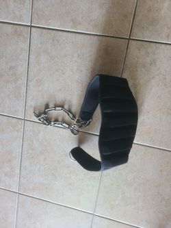 Weightlifting Belt With Chain