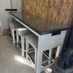 3 Bar Stool Bar With USB, Plugs And Glass Top 