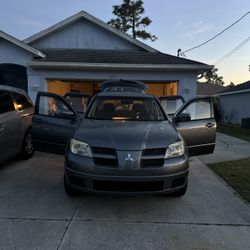 2005 Mitsubishi Outlander