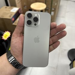 iPhone 16 Pro Max Unlocked 256GB! Finance For $50 Down Payment!!