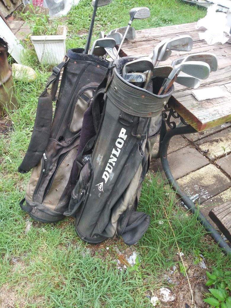 BEST OFFER!!! Old Dusty Dirty Golf Clubs 23 Pieces In 2 Bags