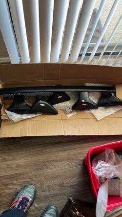 Car Roof Rack Cross Bar Set