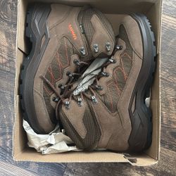 Hiking Boots Size 10 