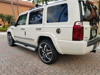 Jeep Commander pimp edition 123000 miles financing for all