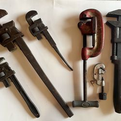 Vintage Plumbing Tools / Wrenches Pipe Cutting 