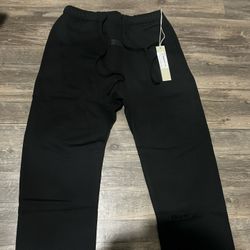 ESSENTIAL PANTS NEW