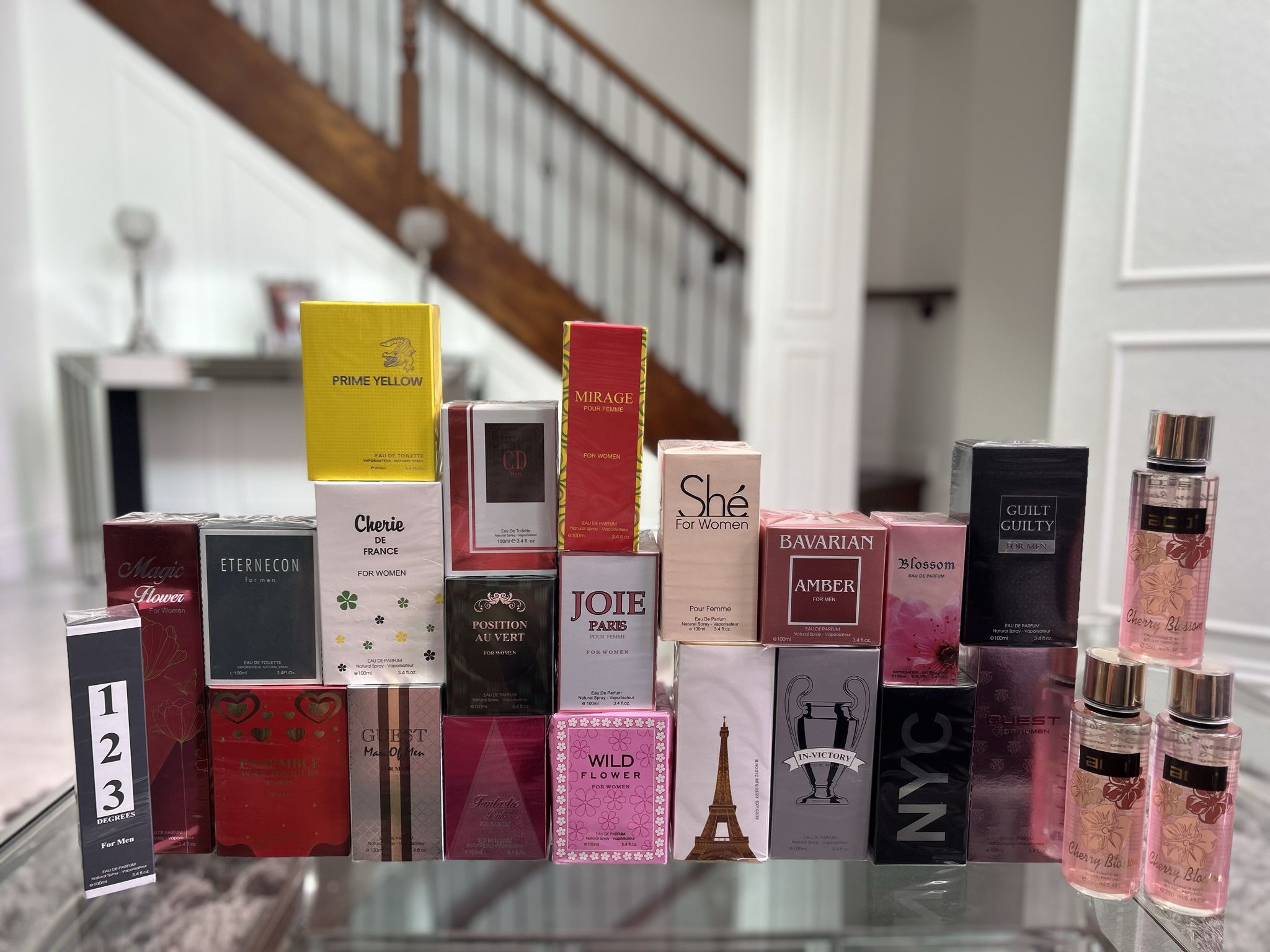 Perfumes 100