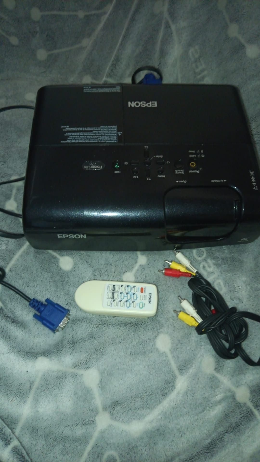 Epson Projector Powerlite 77c