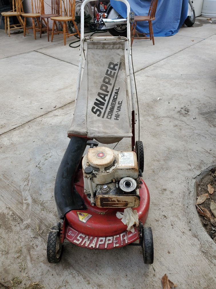 Snapper commercial lawnmower used