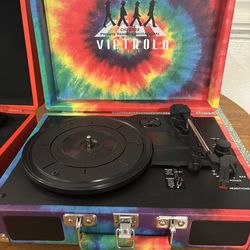 Victrola Suitcase Record Player
