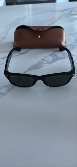 Ray-ban wayfarer sunglasses