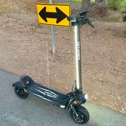 Electric scooter