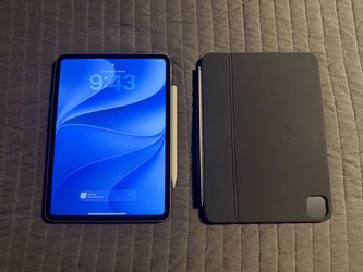 iPad Pro 11” M4 512Gb + Magic Keyboard + Pencil (USB-C)
