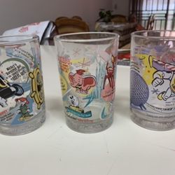 3 Glassess Disney Theme Rare To Find 