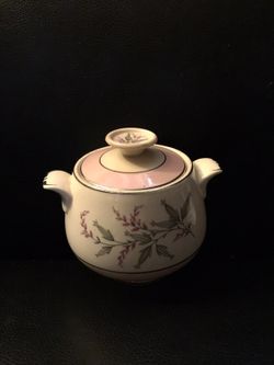 White and pink ceramic sugar bowl