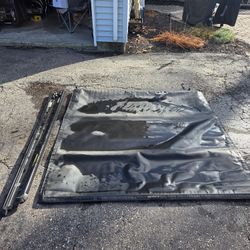 TruXport Tonneau Cover