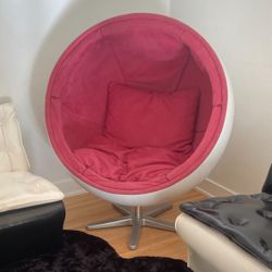 Vintage Mid Century Modern Ball Chair 
