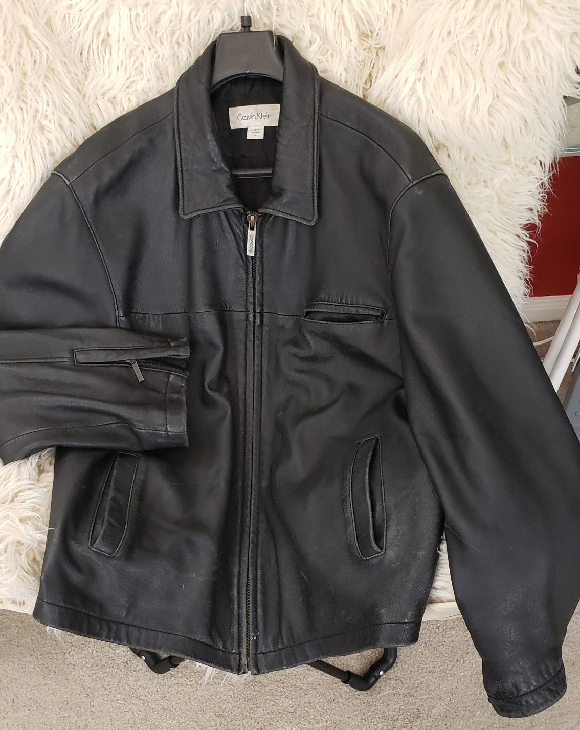 Calvin Klein men's XL soft leather jacket.