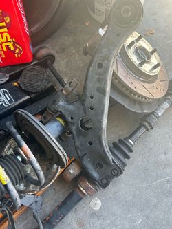 Lower control arm Lexus 2015