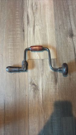 Antique Woodworking Swing Brace Drill