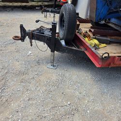 Equipment trailer