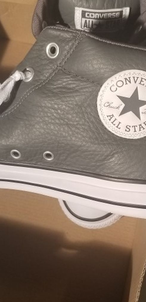 Converse Chuck Taylor All Star Street Leather Mid. Size 10 Men. 12 Women.