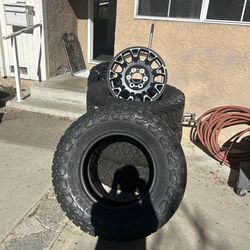 TRD wheels and tires 18 inch 2025 brand new in box Brand new LT295/70R18 Toyo tires Whole set