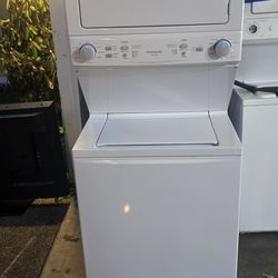 Frigidaire Stackeable Size 27w 30d 76h) I Can Help You With Free Delivery Within 10 Miles Distance 