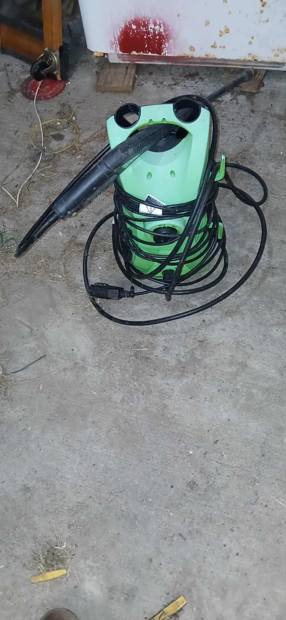 Pressure Washer