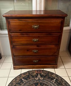 Dresser