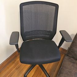 New Lyric High-back Office Chair