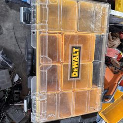 Dewalt Box 