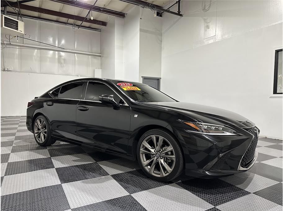 2020 Lexus Es