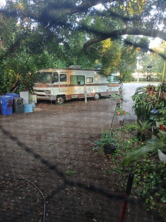 Camper