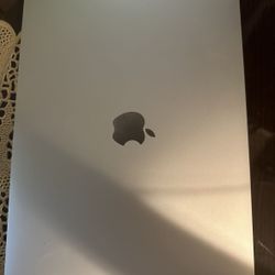 MacBook Pro 2020 13 Inch Silver