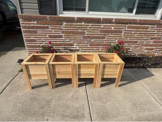 Planter box