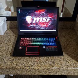MSI Laptop GT73 7RF Titan Pro