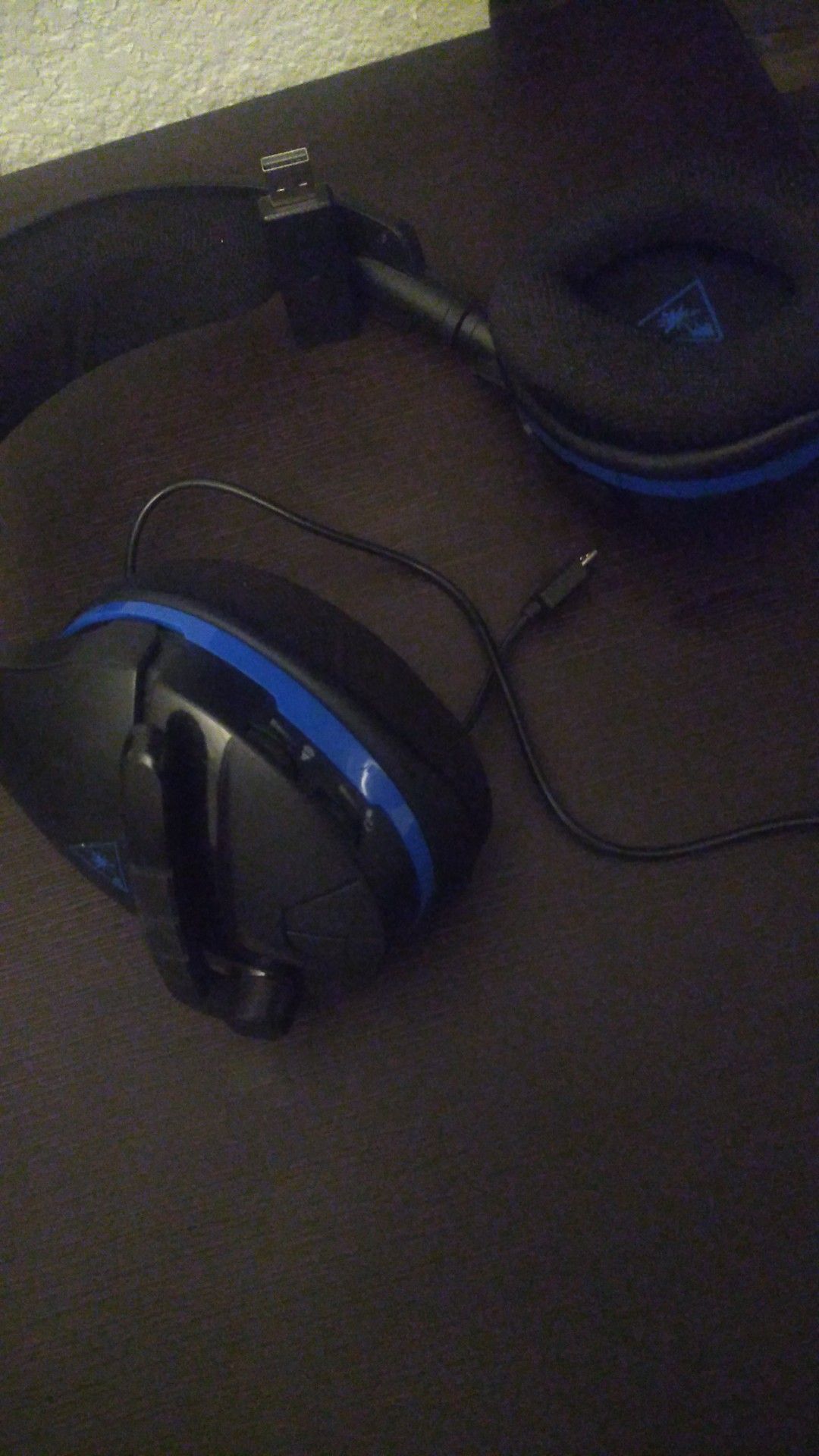 turtle Beach Stealth 600 Headset - PS4 wireless-works perfect